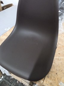 OFERTA Scaun OSAKA maro inchis cu picioare negre II. calitate