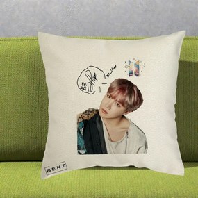 Perna Personalizata K-pop BTS J-Hope Par Roz Autograf, 40x40 cm, Ecru, Husa Detasabila, Perna Inclusa, BEKZ®
