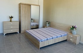 Dormitor Erika / Luiza, culoare sonoma, cu pat standard 140 x 200 cm, dulap cu oglinda 150 cm, comoda si 2 noptiere