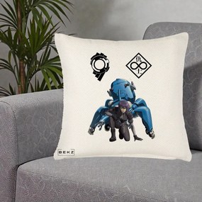 Perna Personalizata Ghost in the Shell Motoko si Tachikoma, 40x40 cm, Crem Reliefat, Husa Detasabila, Perna Inclusa, BEKZ®