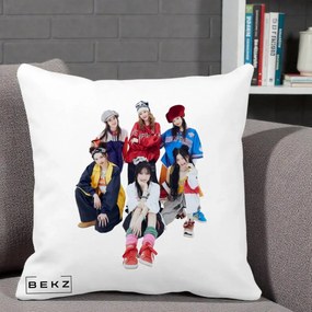 Perna Personalizata Grup K-pop Fete Streetwear Foto, 40x40 cm, Alba Mata, Husa Detasabila, Perna Inclusa, BEKZ®