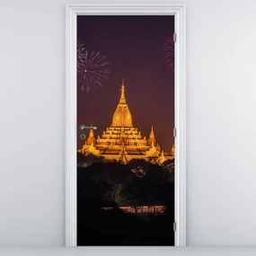 Fototapet pentru ușă - Artificii în Asia (95x205cm)