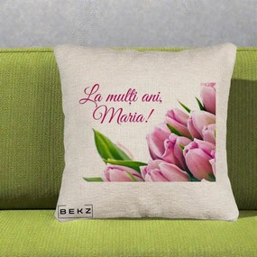 Cadou de Onomastica - Perna Personalizata La Multi Ani Maria Lalele, 40x40 cm, Bej Canapea, Husa Detasabila, Perna Inclusa, BEKZ®