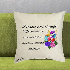 Cadou pentru Nasi - Perna Personalizata Dragii Nostri Nasi Multumim cu Flori Multicolore, 40x40 cm, Ecru, Husa Detasabila, Perna Inclusa, BEKZ®