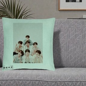 Perna Personalizata K-pop BTS Foto Grup Pastel, 40x40 cm, Verde Menta, Husa Detasabila, Perna Inclusa, BEKZ®