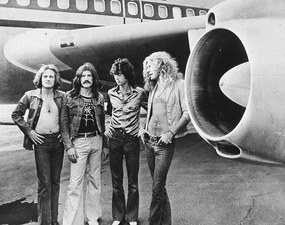 Fotografie Led Zeppelin With The Starship, 1973, Hulton Archive