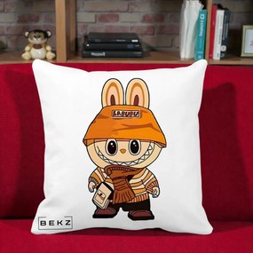 Perna Personalizata Labubu Streetwear Portocaliu, 40x40 cm, Alba Mata, Husa Detasabila, Perna Inclusa, BEKZ®