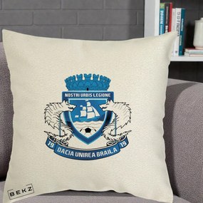 Perna Personalizata Dacia Unirea Braila 1919 Fotbal, 40x40 cm, Ecru, Husa Detasabila, Perna Inclusa, BEKZ®