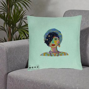 Perna Decorativa Portret Femeie Etnic Colorat, 40x40 cm, Verde Menta, Husa Detasabila, Perna Inclusa, BEKZ®