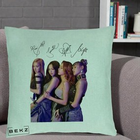 Perna Personalizata K-pop BLACKPINK Fotografie Grup Autografe Deasupra, 40x40 cm, Verde Menta, Husa Detasabila, Perna Inclusa, BEKZ®