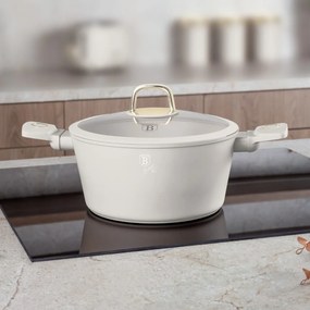 Oală cu capac 24 cm, 4.1L – Berlinger Haus Sahara Collection BH 8071, crem, antiaderentă cu titan, pentru supe și tocane