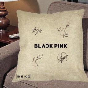 Perna Personalizata K-pop BLACKPINK Tinute Negre Grup Simplu, 40x40 cm, Crem, Husa Detasabila, Perna Inclusa, BEKZ®