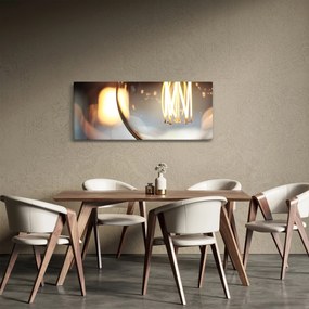 Tablou cu becul aprins (120x50 cm)