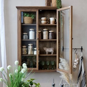 Vitrina de perete, din lemn masiv si furnir, cu 2 usi si 3 rafturi, aspect rustic, Marseille