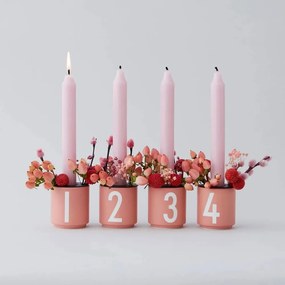 Set de 4 cești roz închis din imitație de porțelan Design Letters, 0,5 l