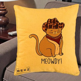 Perna Decorativa Pisica Cowboy Meowdy, 40x40 cm, Galben, Husa Detasabila, Perna Inclusa, BEKZ®