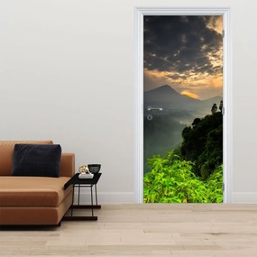 Fototapet pentru ușă - Peisaj montan verde (95x205cm)