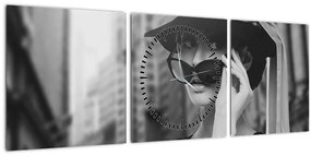 Tablou cu femeie (cu ceas) (90x30 cm)