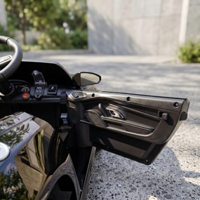 AIYAPLAY Mașinuță Electrică pentru Copii 12V Audi R8 Spyder, 3+ Ani, 3-5 km/h, cu 2 Motoare și Telecomandă, Negru | Aosom Romania