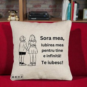 Cadou pentru Sora - Perna Personalizata Sora Mea Te Iubesc Copii Tinand Maini Line Art, 40x40 cm, Bej Canapea, Husa Detasabila, Perna Inclusa, BEKZ®