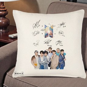 Perna Personalizata K-pop BTS Autografe Toti Membrii Fotografie, 40x40 cm, Crem Reliefat, Husa Detasabila, Perna Inclusa, BEKZ®