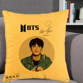 Perna Personalizata K-pop BTS Jimin Portret Cerc Autograf Geaca, 40x40 cm, Galben, Husa Detasabila, Perna Inclusa, BEKZ®