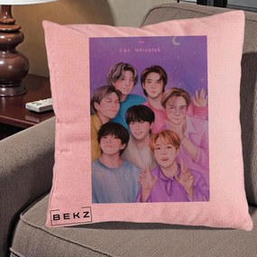Perna Personalizata K-pop BTS Our Universe Fanart Violet Pastel, 40x40 cm, Roz, Husa Detasabila, Perna Inclusa, BEKZ®