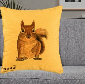 Perna Decorativa Veverita Acuarela, 40x40 cm, Galben, Husa Detasabila, Perna Inclusa, BEKZ®