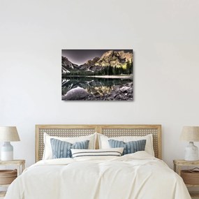 Tablou pe sticlă cu lac montan (70x50 cm)
