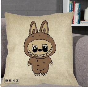 Perna Personalizata Labubu Maro Natural Solo, 40x40 cm, Crem, Husa Detasabila, Perna Inclusa, BEKZ®