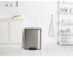 Cos de gunoi cu pedala Brabantia Bo Pedal 1003186, 60 L, Inchidere lina, Baza antiderapanta, Rezistent la amprente, Inox/Mat