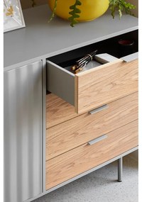 Comodă gri/în culoare naturală joasă cu aspect de lemn de stejar 108x80 cm Sierra – Teulat