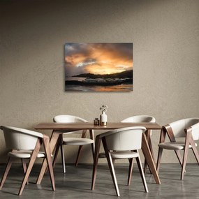 Tablou pe sticlă - plaja cu cerul întunecat (70x50 cm)