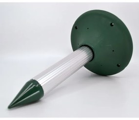 Repelent solar împotriva cârtițelor