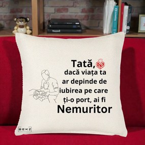 Cadou pentru Tata - Perna Personalizata Tata Nemuritor Lectura, 40x40 cm, Crem Reliefat, Husa Detasabila, Perna Inclusa, BEKZ®