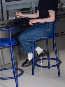 Scaun de bar albastru din metal (înălțime șezut 68 cm) Hogo – noo.ma
