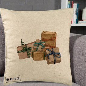 Perna Decorativa Cadouri de Craciun Kraft, 40x40 cm, Bej, Husa Detasabila, Perna Inclusa, BEKZ®