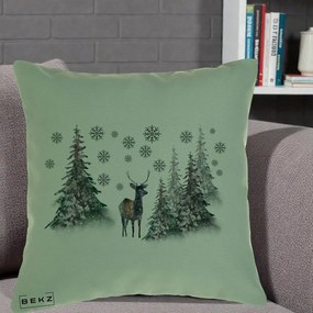 Perna Decorativa Ren in Padure Inzapezita, 40x40 cm, Verde, Husa Detasabila, Perna Inclusa, BEKZ®