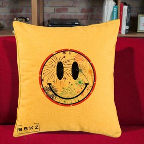 Perna Decorativa Smiley Face cu Artificii Multicolore, 40x40 cm, Galben, Husa Detasabila, Perna Inclusa, BEKZ®