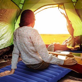 Outsunny Saltea Gonflabilă Unică cu Pompă de Picioare Încorporată, Saltea de Camping, 195x70x10 cm, Albastru | Aosom Romania