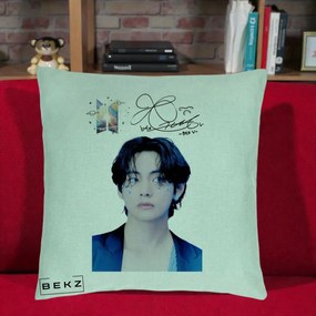 Perna Personalizata K-pop BTS V Taehyung Portret cu Autograf, 40x40 cm, Verde Menta, Husa Detasabila, Perna Inclusa, BEKZ®