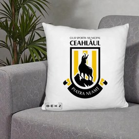 Perna Personalizata CSM Ceahlaul Piatra Neamt Fotbal, 40x40 cm, Alb Pufos, Husa Detasabila, Perna Inclusa, BEKZ®