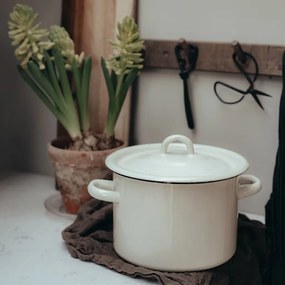 Oală de bucătărie vintage din oțel emailat, 3L, alb offwhite, Ø18×H17,5 cm, „Emil's Enamel"