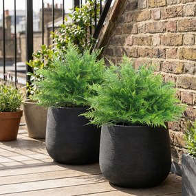 HOMCOM Tufe de ferigă Boston artificiale rezistente la UV, plante artificiale cu țăruși, set de 2, 60 cm pentru grădină, verandă | Aosom Romania