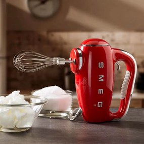 Mixer manual SMEG 50's Style HMF01RDEU, 250 W, 9 viteze, Functie Turbo, Afisaj LED, Timer, Accesorii, Rosu