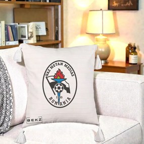 Perna Personalizata Gaz Metan Medias 1945 Fotbal, 40x40 cm, Bej cu Franjuri, Husa Detasabila, Perna Inclusa, BEKZ®