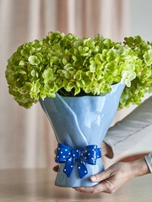 Vază din ceramică artizanală, albastru, cu formă ondulată și fundiță decorativă cu buline, 19,5x28,5 cm, „Belivia"