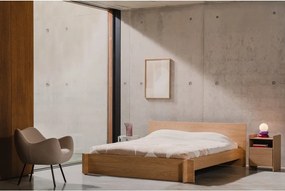 Pat matrimonial în culoare naturală din placă aglomerată de lemn/din placaj cu aspect de lemn de stejar cu somieră 200x200 cm Valt – noo.ma