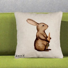 Perna Decorativa Iepuras Acuarela cu Morcov, 40x40 cm, Bej Canapea, Husa Detasabila, Perna Inclusa, BEKZ®
