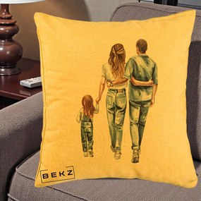 Cadou pentru Familie - Perna Personalizata Familie Acuarela Jeans, 40x40 cm, Galben, Husa Detasabila, Perna Inclusa, BEKZ®